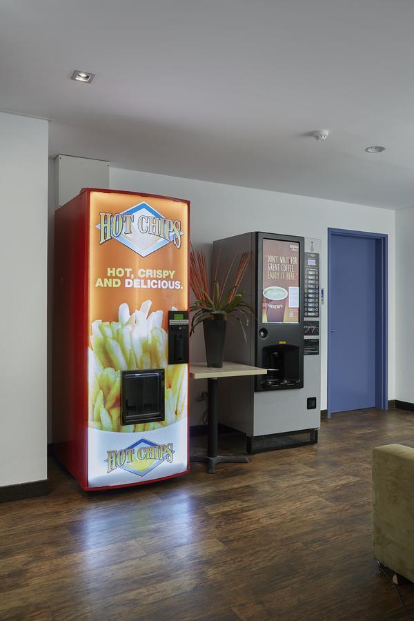 Ibis Budget Perth Airport Bagian luar foto