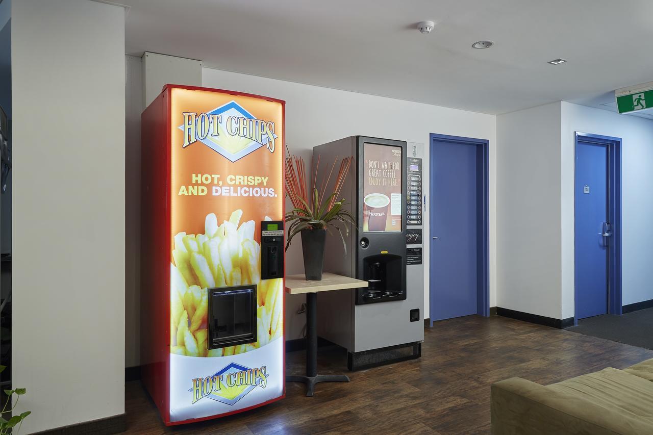 Ibis Budget Perth Airport Bagian luar foto